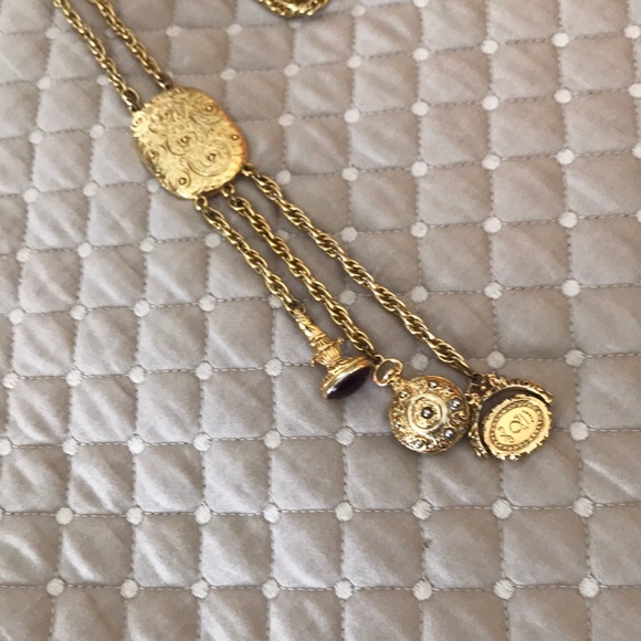 Maxixe Denker classic long chain gold with charms - Picture 7 of 8